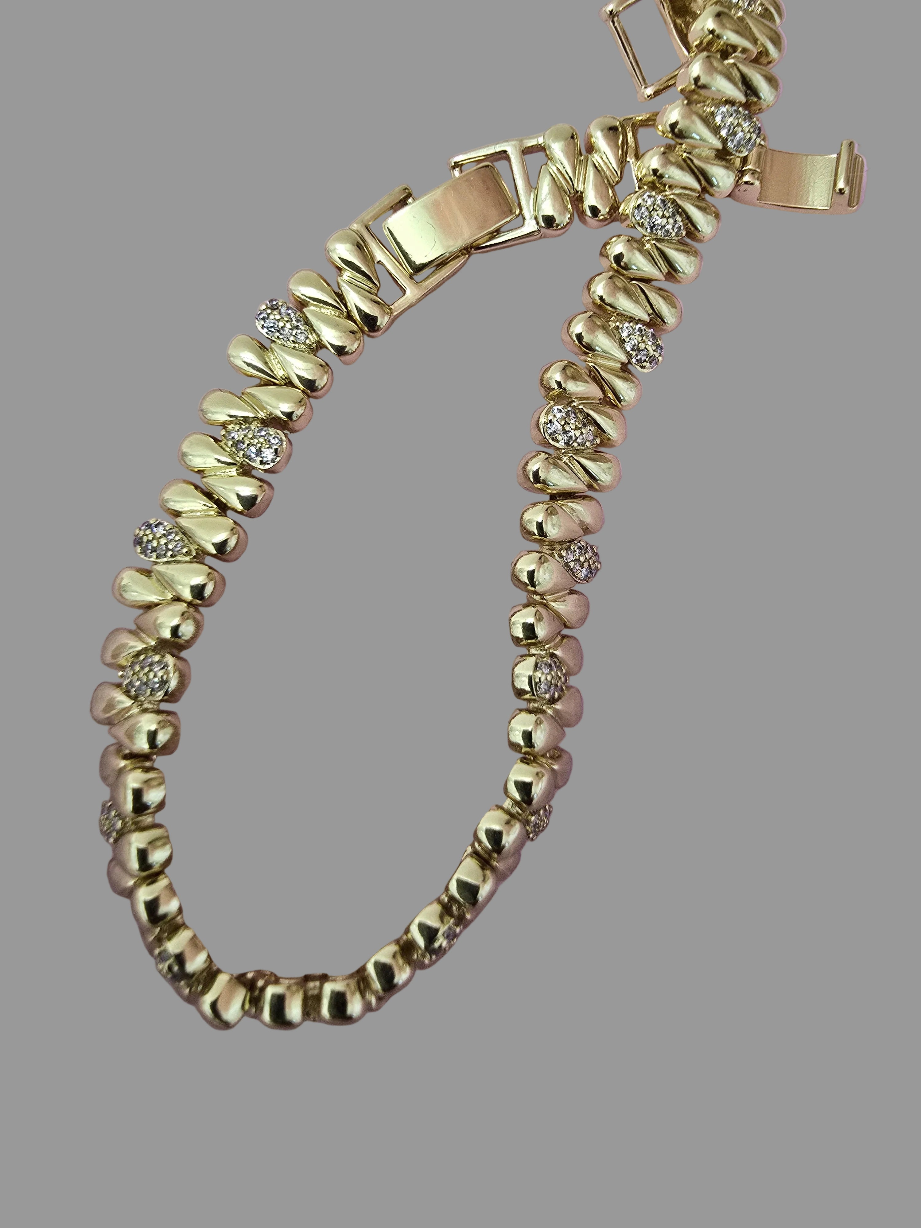 Twist Link Bracelet